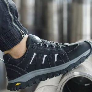Waterproof and Anti slip Safety Shoes with Steel Toes, Fashionable Outdoor Hiking Shoes, High-quality Rubber Outsole Work Shoes